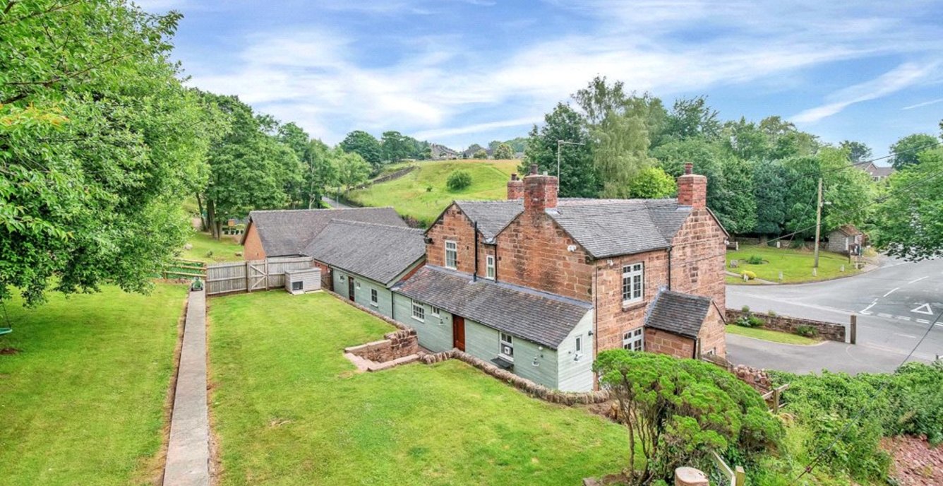 4 bedroom House for sale in The Sneyd, Ashbourne Road, Whiston, Stoke