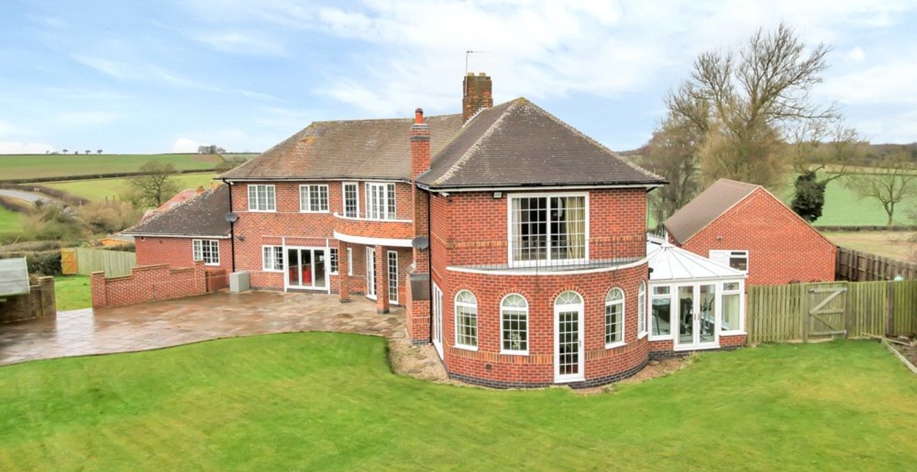 5 bedroom House for sale in Highfields House, 4, Ashby Road, Osgathorpe