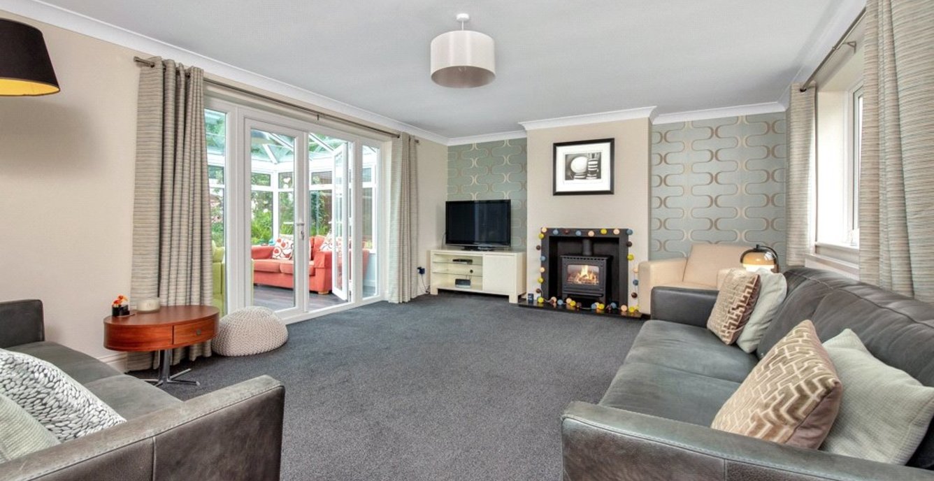 4 bedroom House for sale in 4, Ashby Road, Ticknall, Derbyshire, DE73