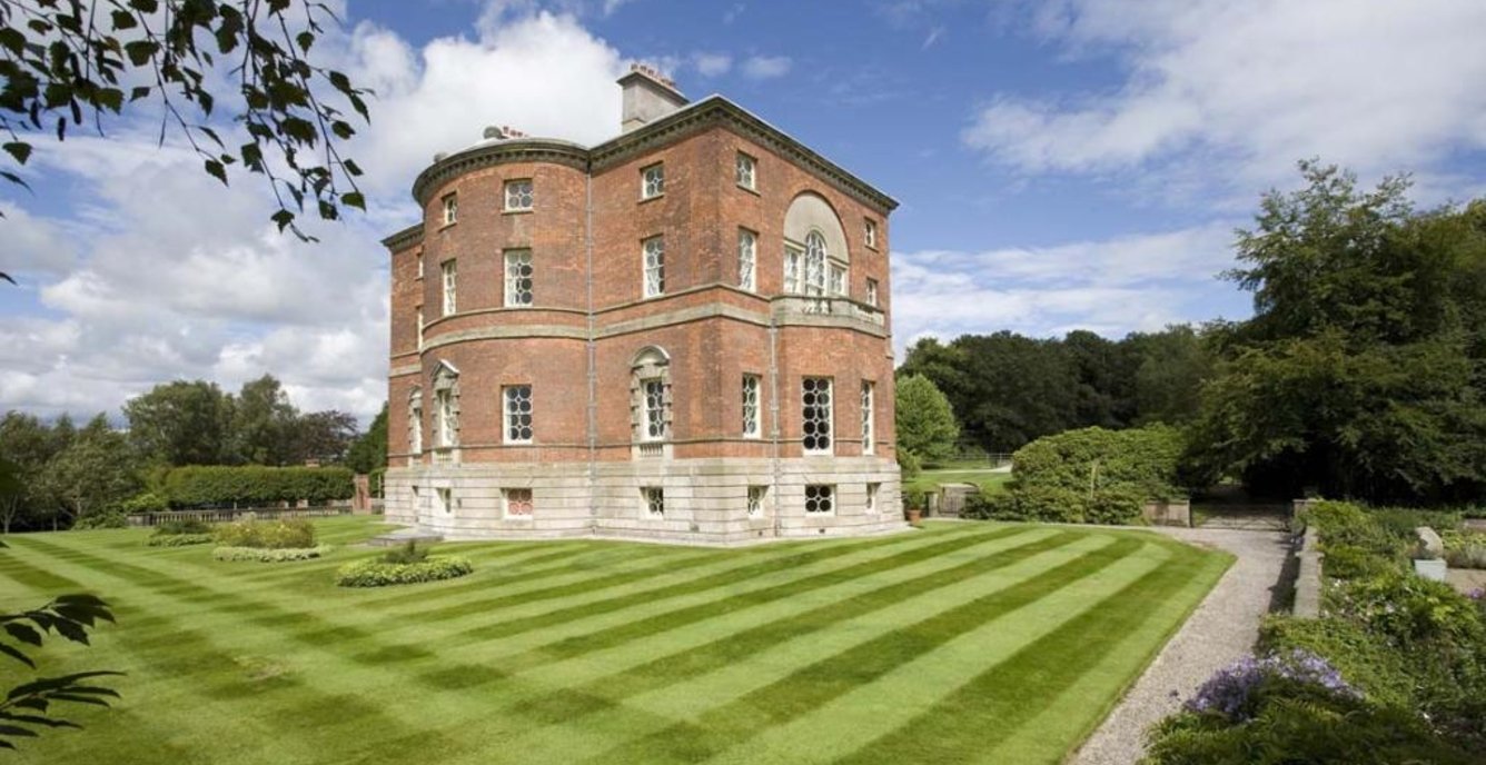 7 bedroom House for sale in Barlaston Hall, Barlaston, Barlaston