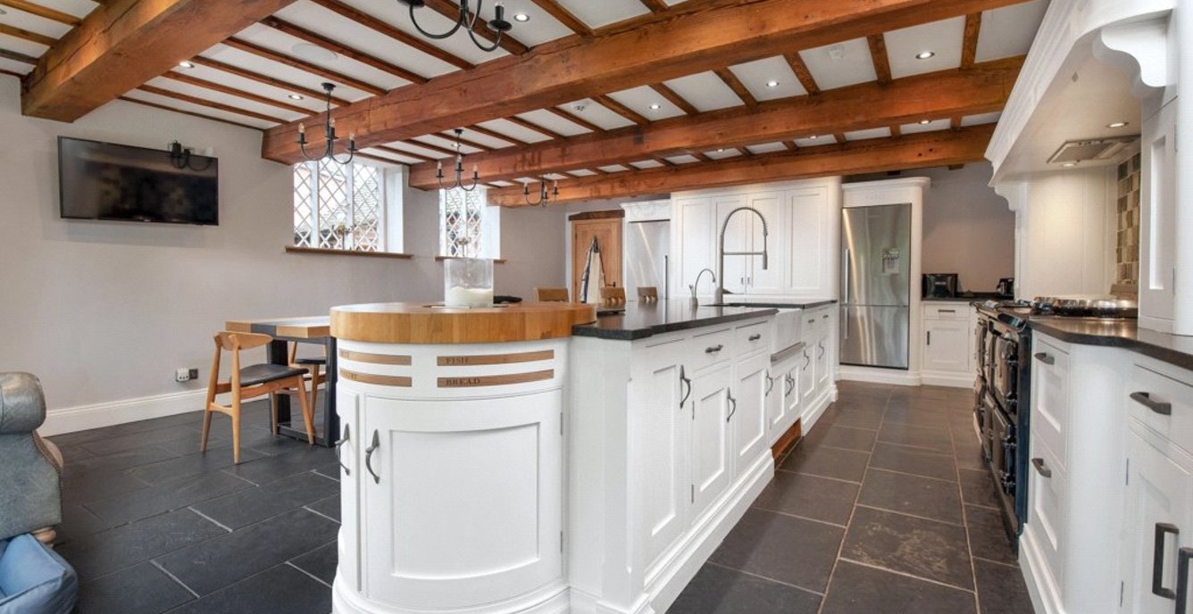 5 bedroom Barn Conversion for sale in Moat House Mill Barn, Barn End