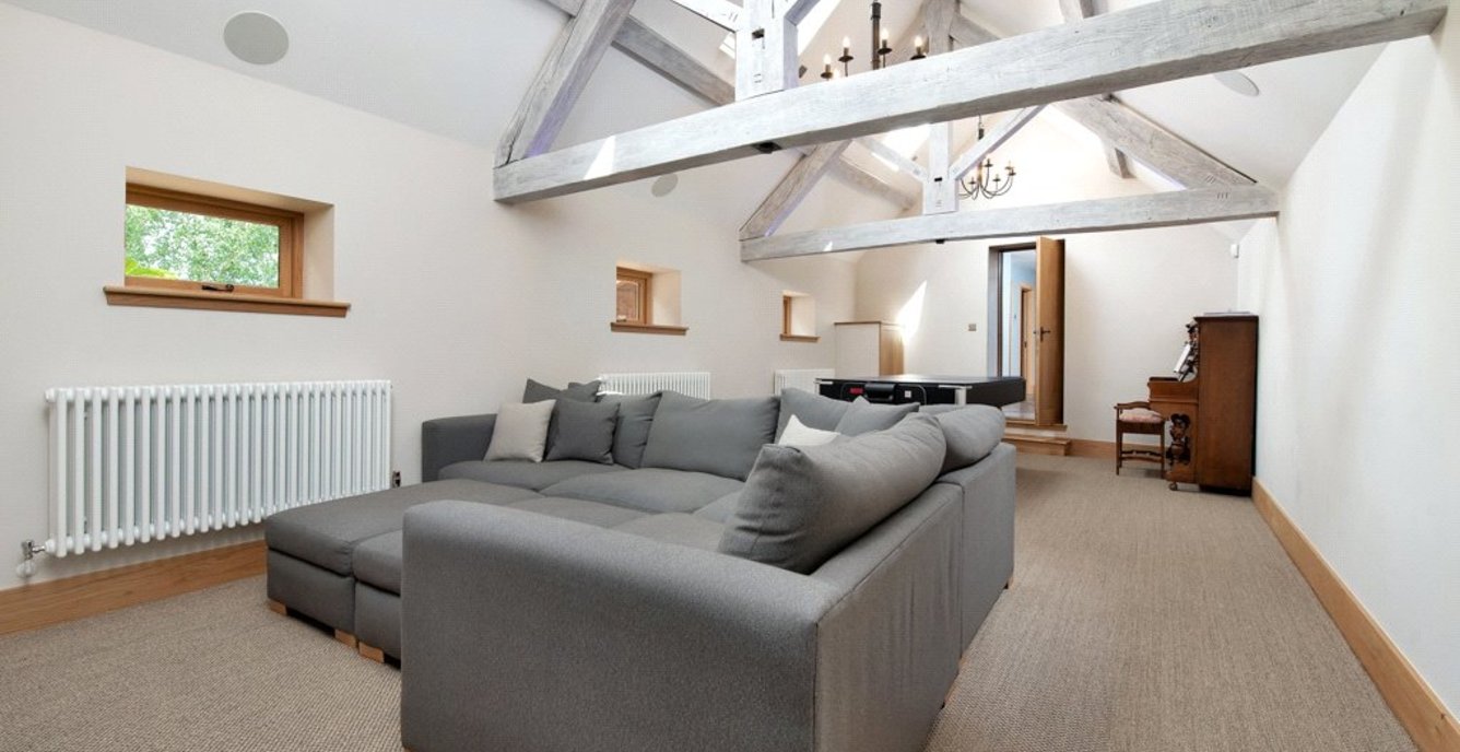 5 bedroom Barn Conversion for sale in Moat House Mill Barn, Barn End
