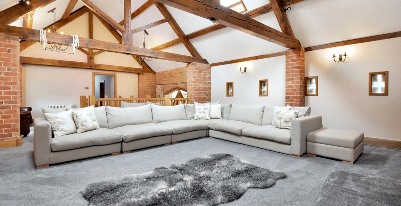 5 bedroom Barn Conversion for sale in Moat House Mill Barn, Barn End