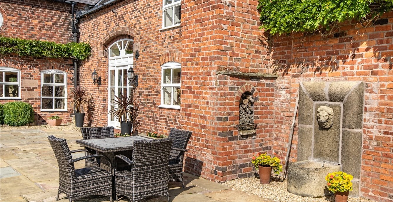 4 bedroom House for sale in Old Hall Stables, Brereton Park, Brereton