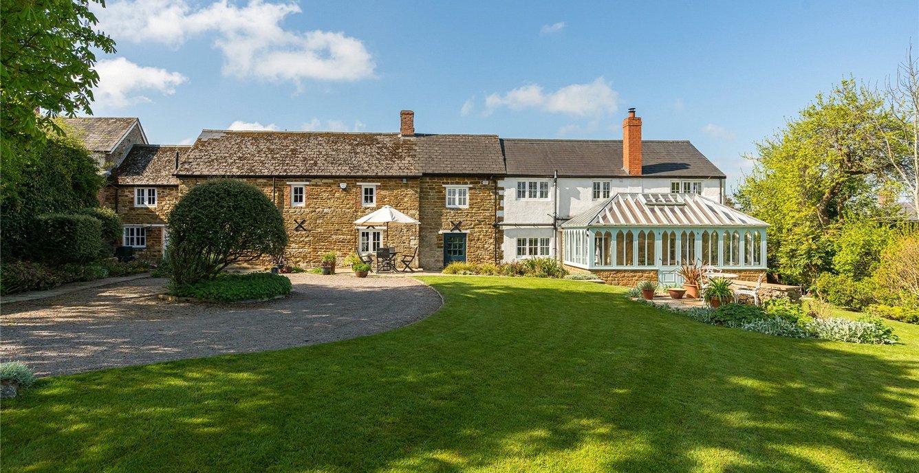 4 bedroom House for sale in Orchard Cottage, Brook Street, Moreton