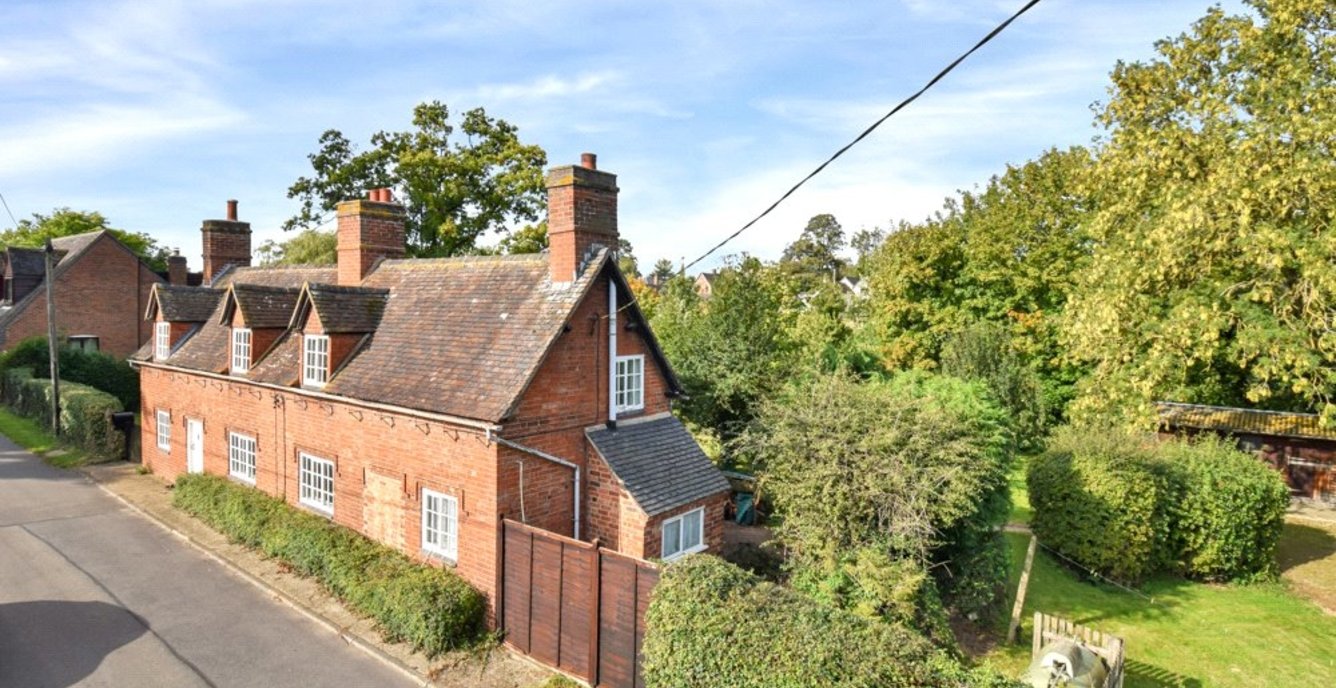 3 bedroom House for sale in Cottage Farm, Catthorpe Road, Shawell