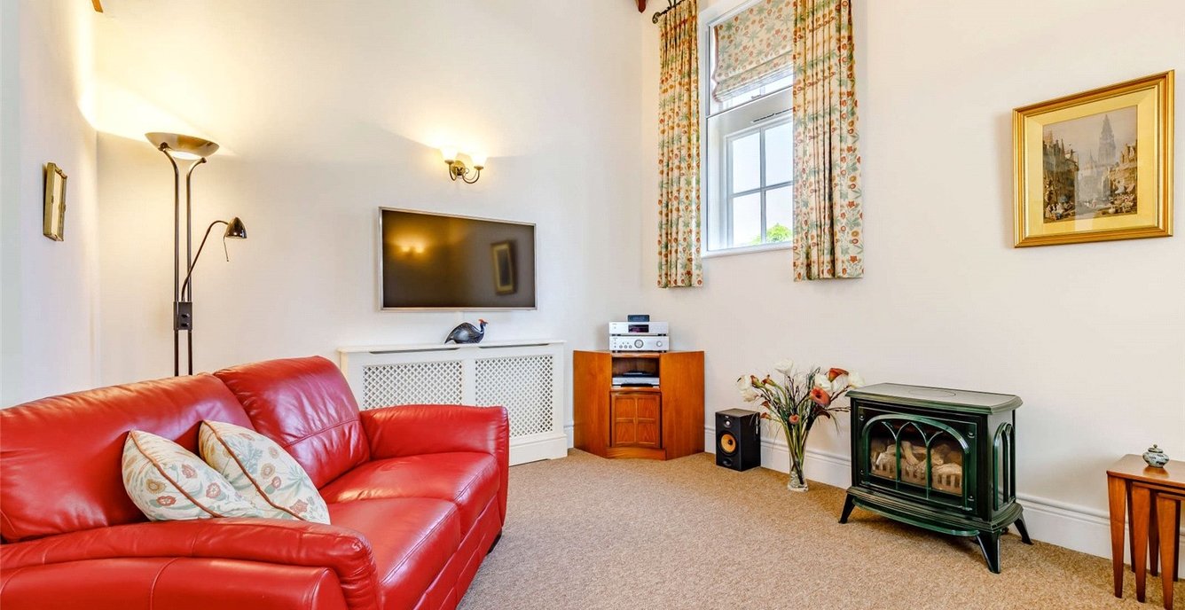 2 bedroom Mews for sale in Saddlers Cottage, 5, Chapel Court, Wynnstay