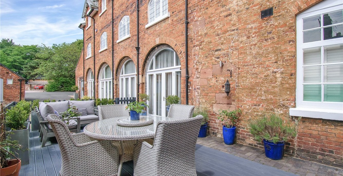 4 bedroom Mews for sale in Copper Mill Mews, Cheadle Road, Oakamoor