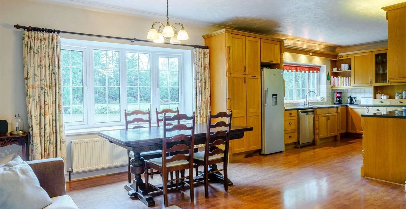 4 bedroom House for sale in Tyn Y Coed, Chester Road, Rossett, Wrexham