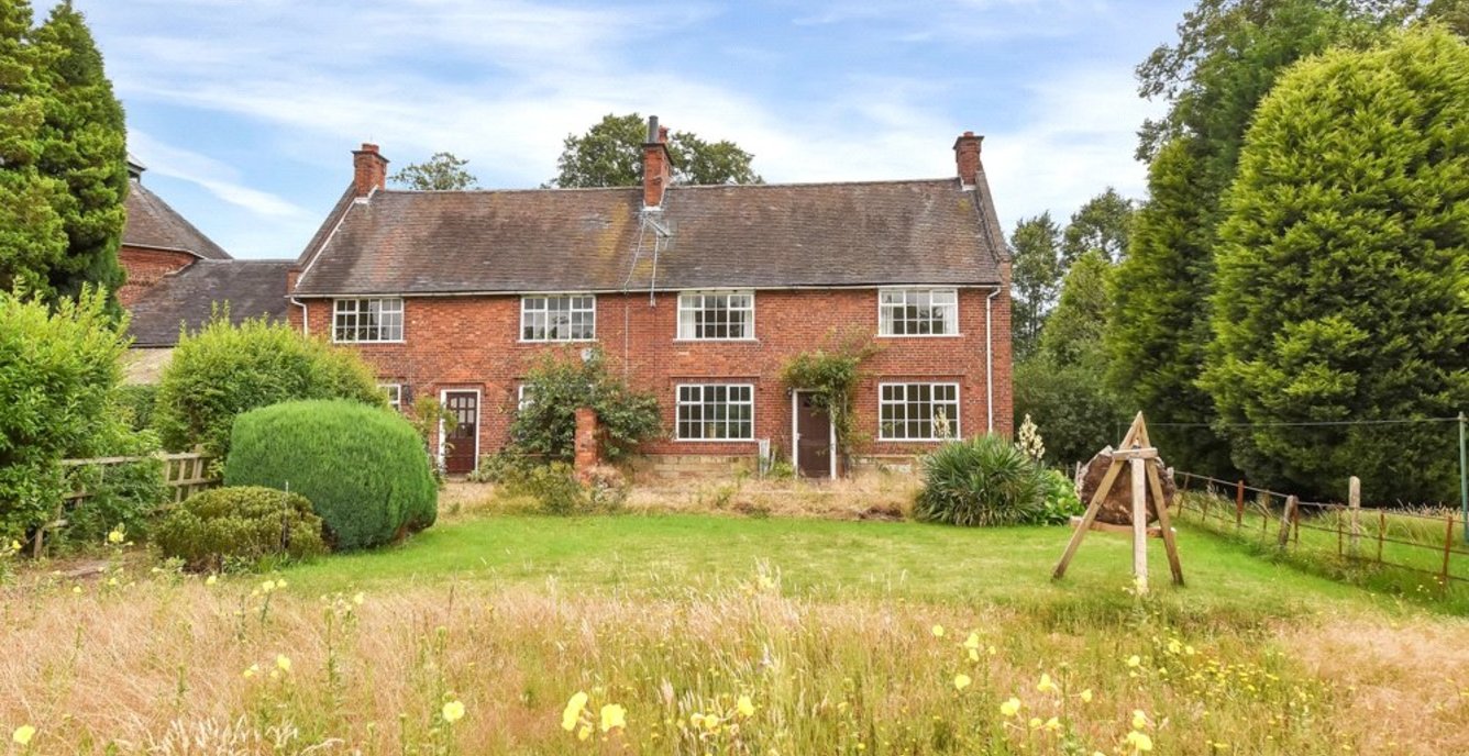 3 bedroom House for sale in Lot 2, 42, Church Street, Netherseal