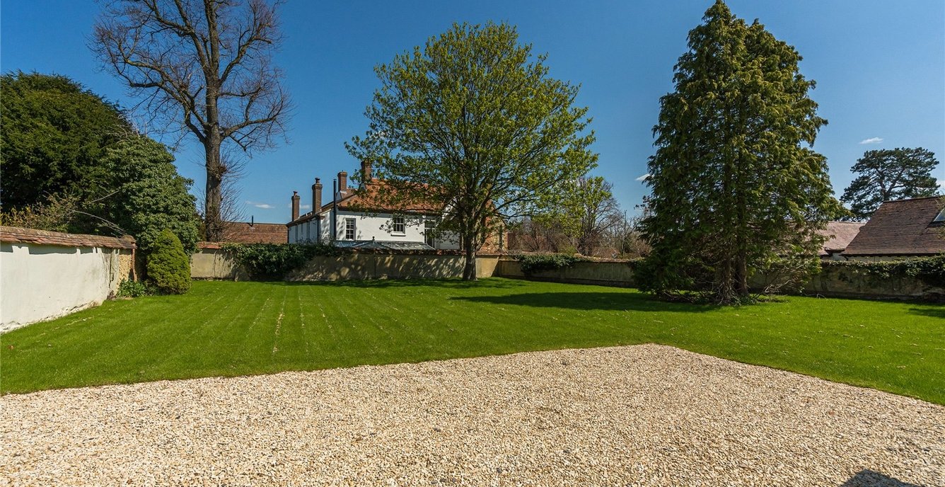 4 bedroom House for sale in The Green Dragon, 8, Churchway, Haddenham