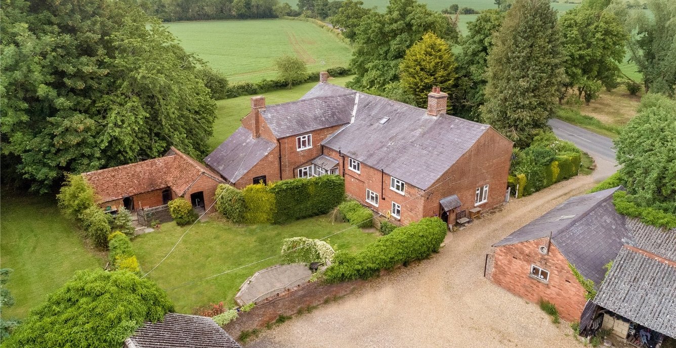 6 bedroom House for sale in College Farm, College Farm, Hillesden