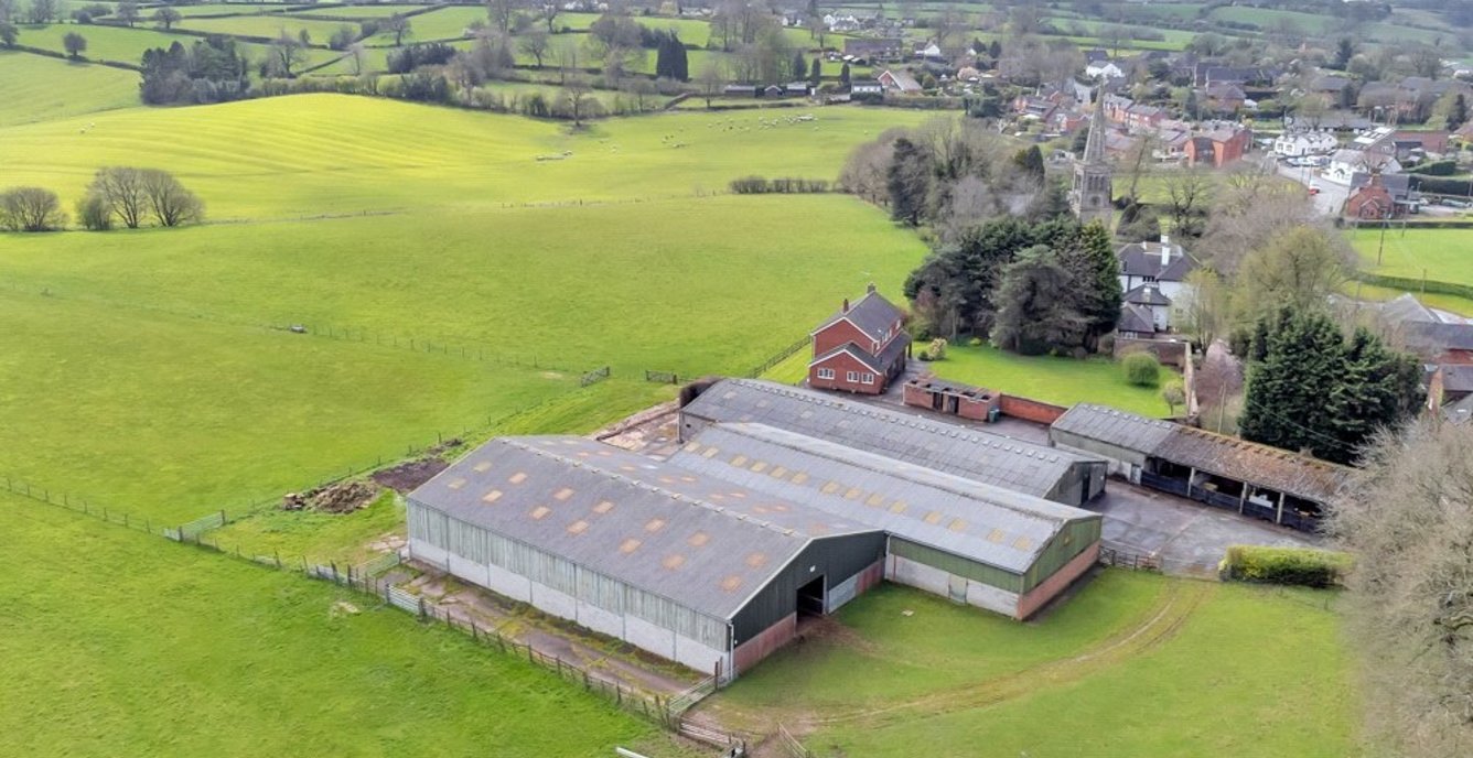 4 bedroom Farm for sale in Green Farm, Cresswell Road, Hilderstone