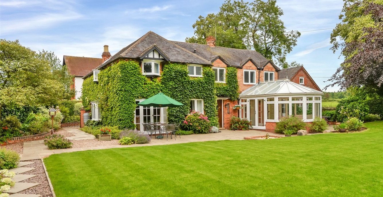 5 bedroom House for sale in The Firs, Derby Road, Doveridge, Ashbourne