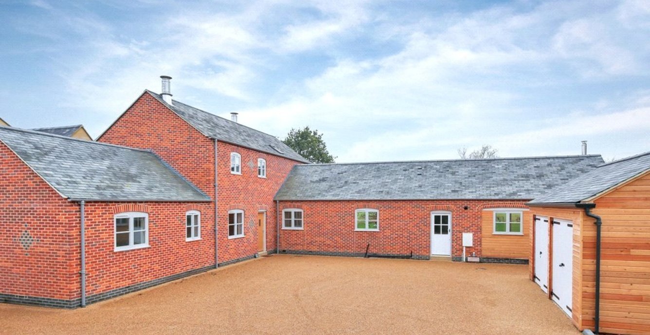 5 bedroom House for sale in Field Barn, Drayton Road, Medbourne, Market