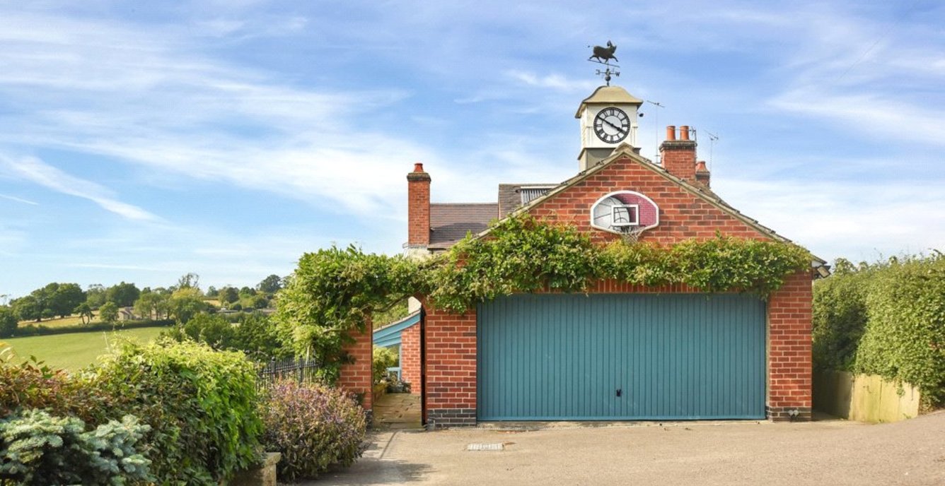 4 bedroom House for sale in Hazelbrow Cottage, 125, Hazelwood Road