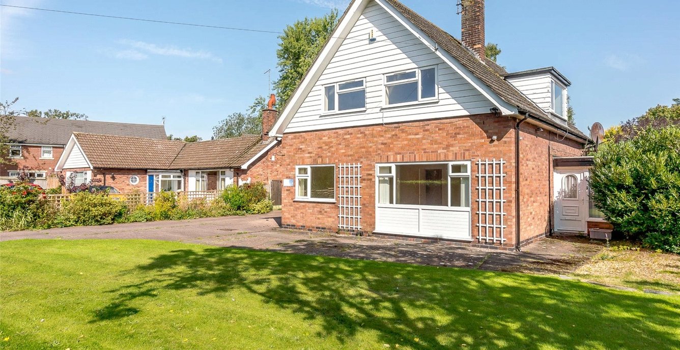 4 bedroom House for sale in St James' Vicarage, 66, Heathfield Road