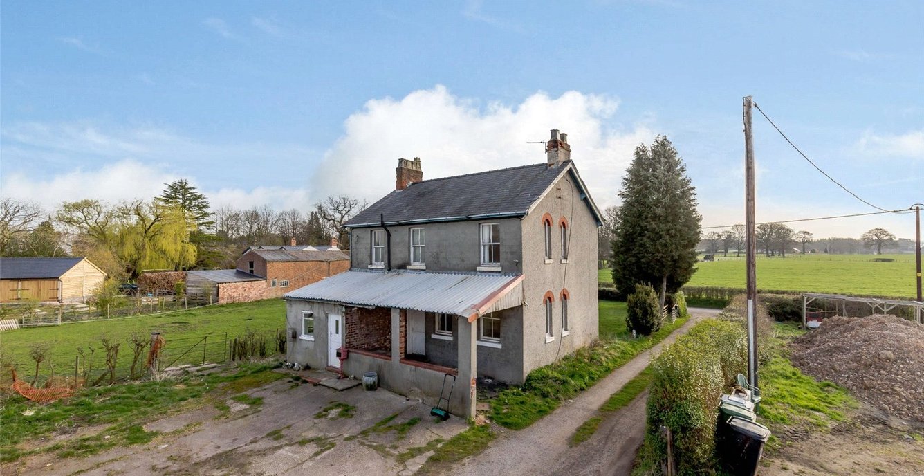 3 bedroom House for sale in Bank View Farm, Hodgehill Lane, Lower