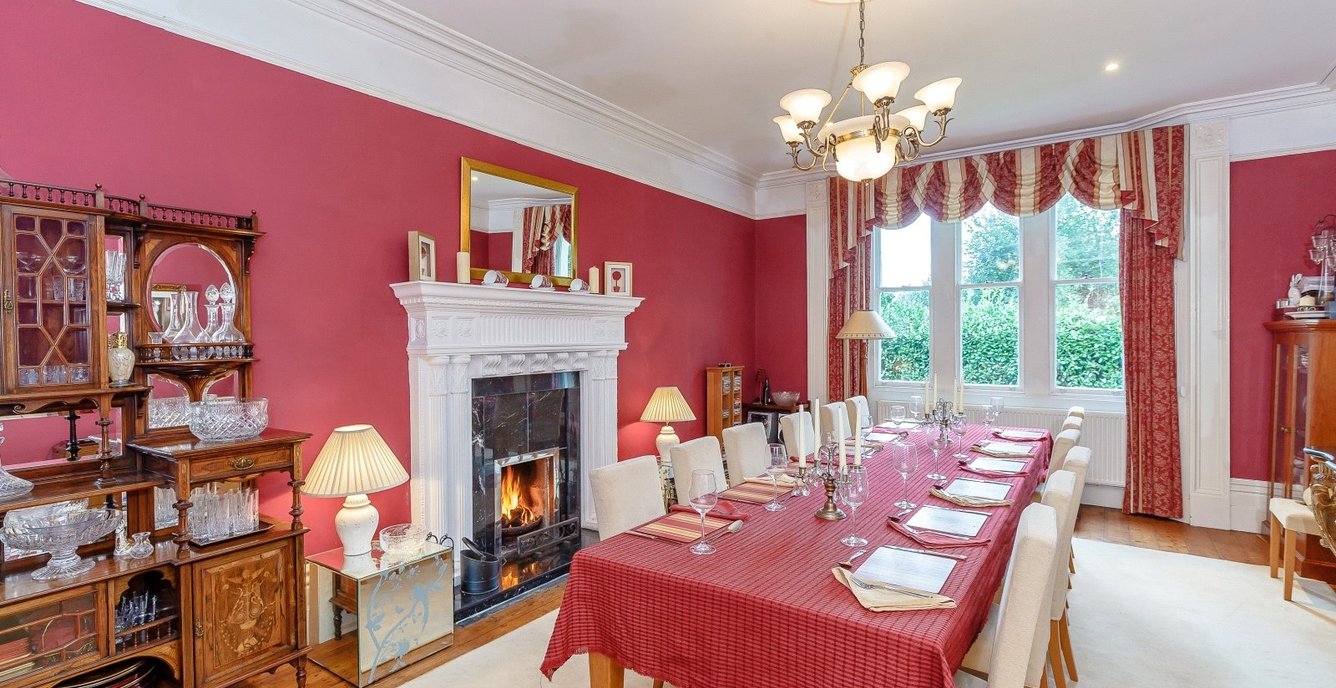 6 bedroom House for sale in Ty Isa, Holyhead Road, Corwen, Denbighshire