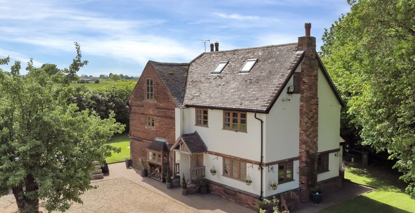 7 bedroom House for sale in Jacobs Hall, Jacobs Hall Lane, Great Wyrley, Staffordshire, WS6