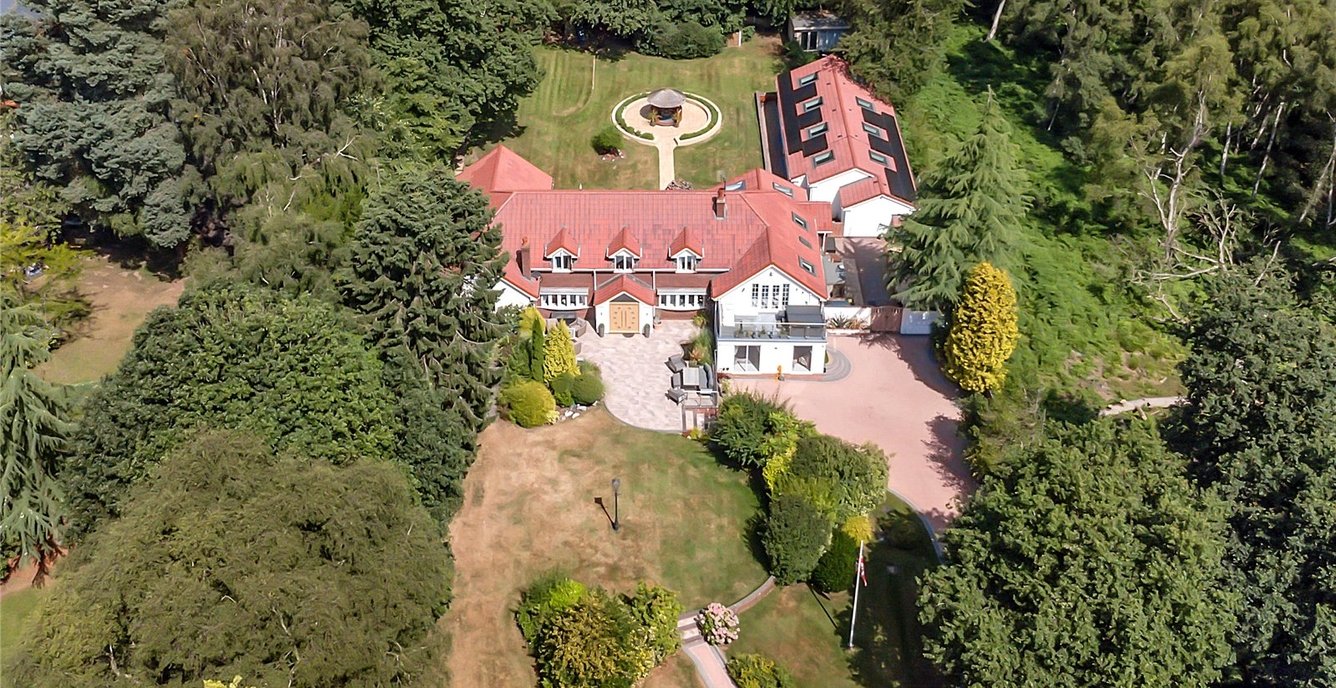 5 bedroom House for sale in White Gables, Kingsley Wood Road, Rugeley