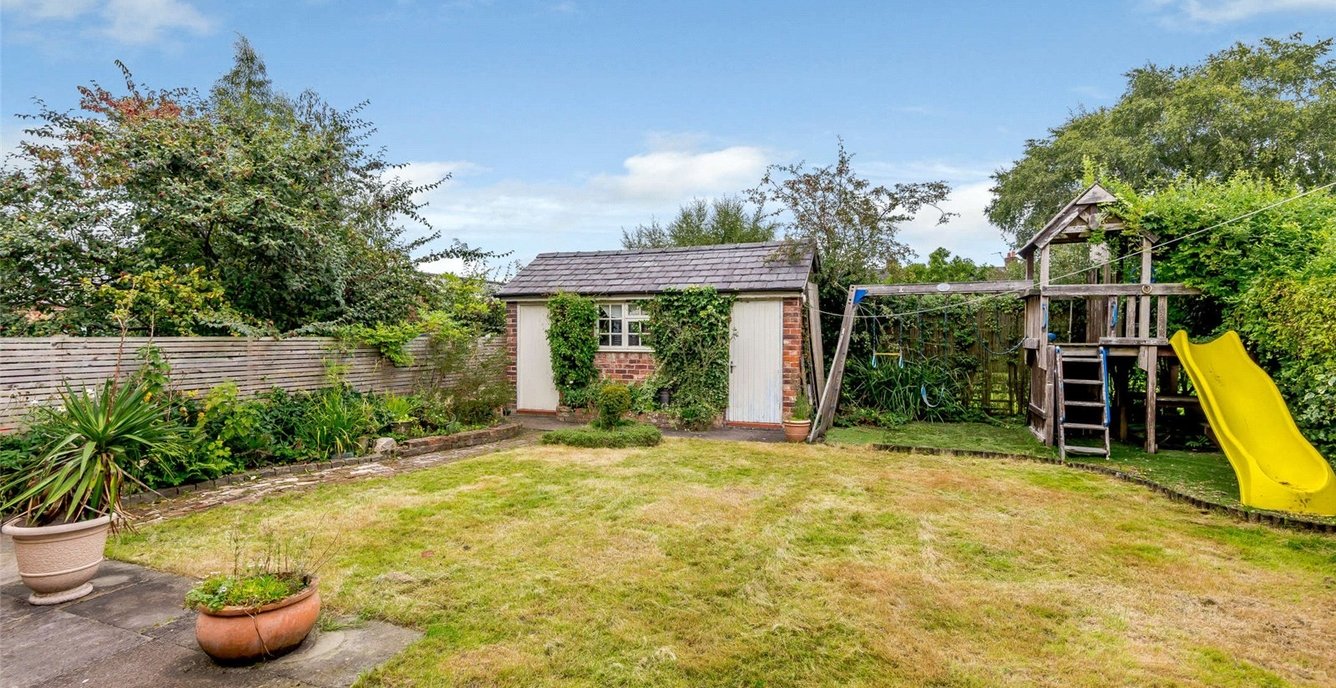 3 bedroom House for sale in 2 Knutsford Road Cottages, Knutsford Road