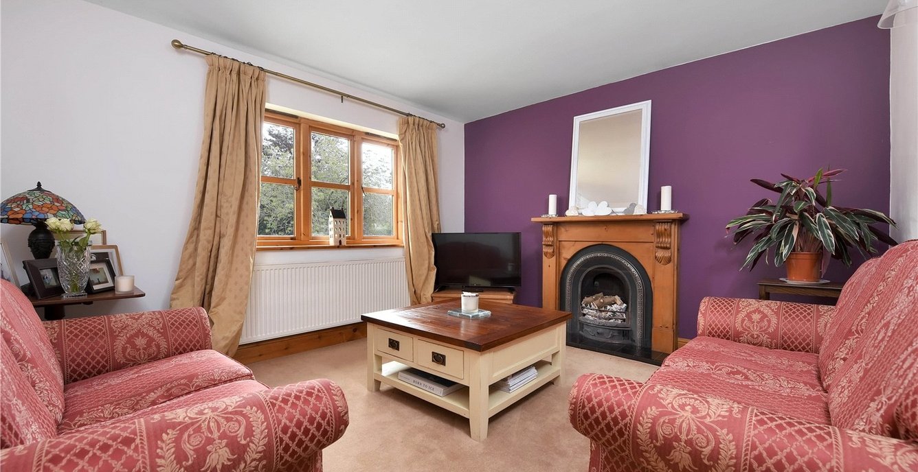 4 bedroom Farm House for sale in Saltersford Farm, Macclesfield Road