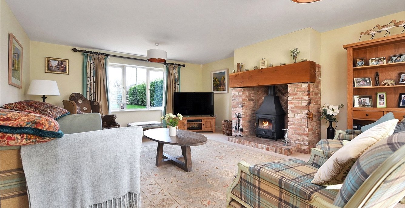 4 bedroom House for sale in The Farmhouse, Old Park Farm, North Lane