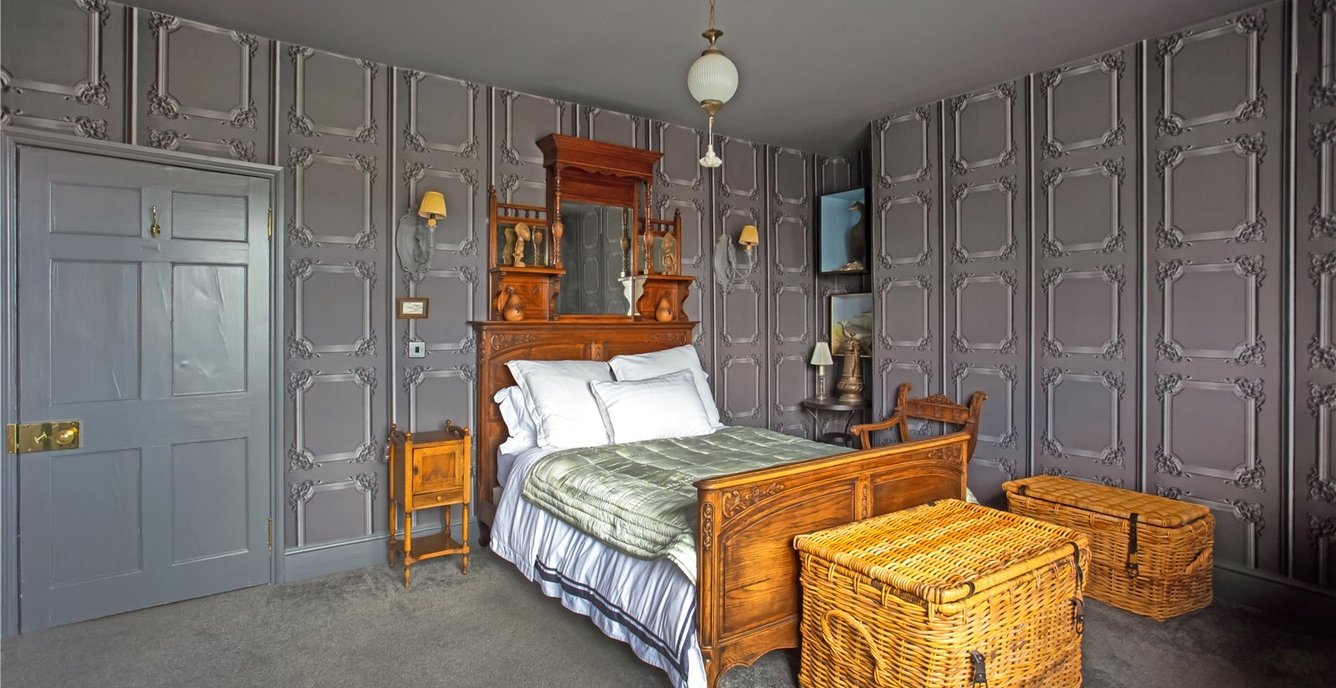 5 bedroom House for sale in Pensham Fields House, Pensham Fields