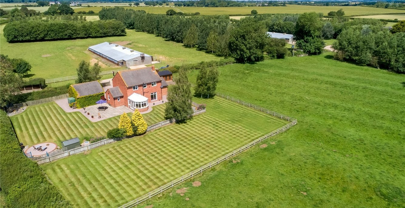 Farm House for sale in Chantry Farm, Puxley Road, Old ...