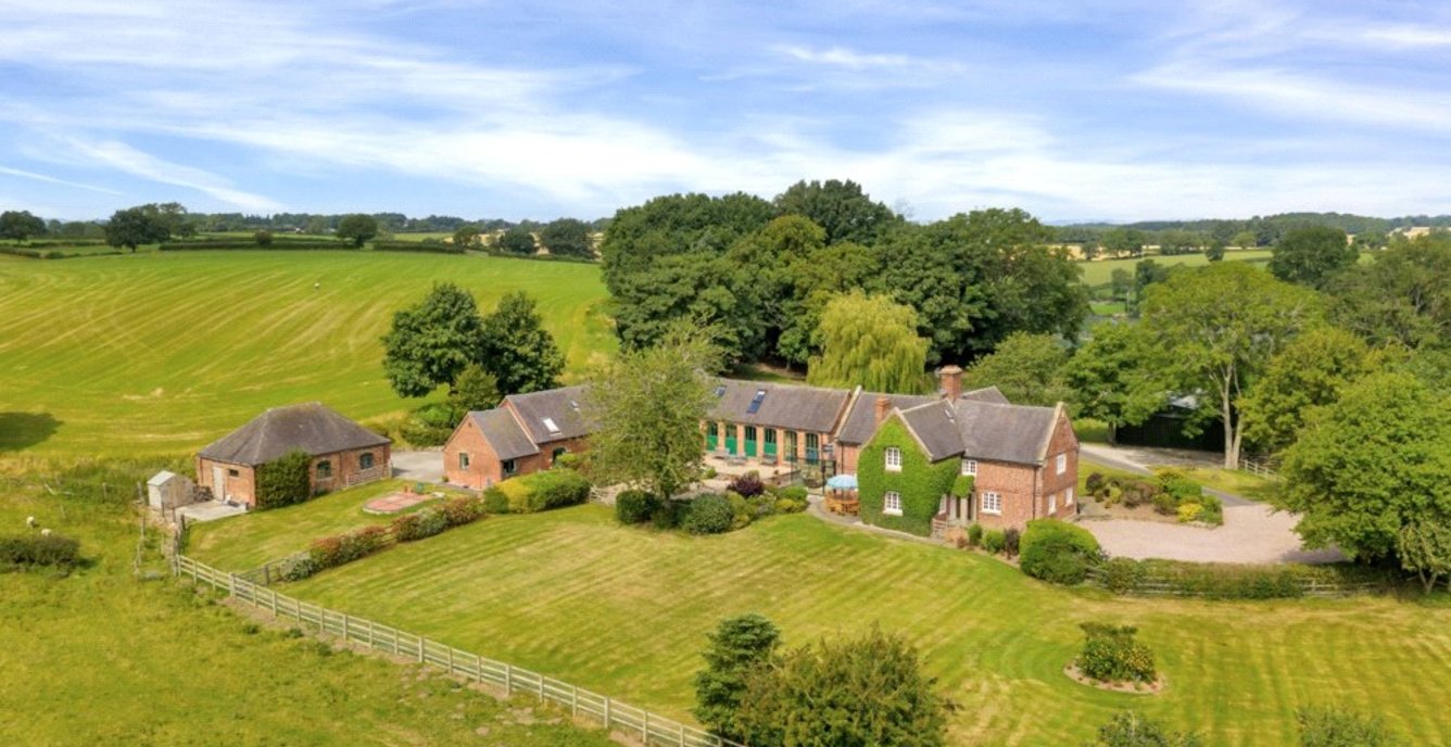 10 bedroom House for sale in Rodsleywood Farm, Rodsley, Ashbourne