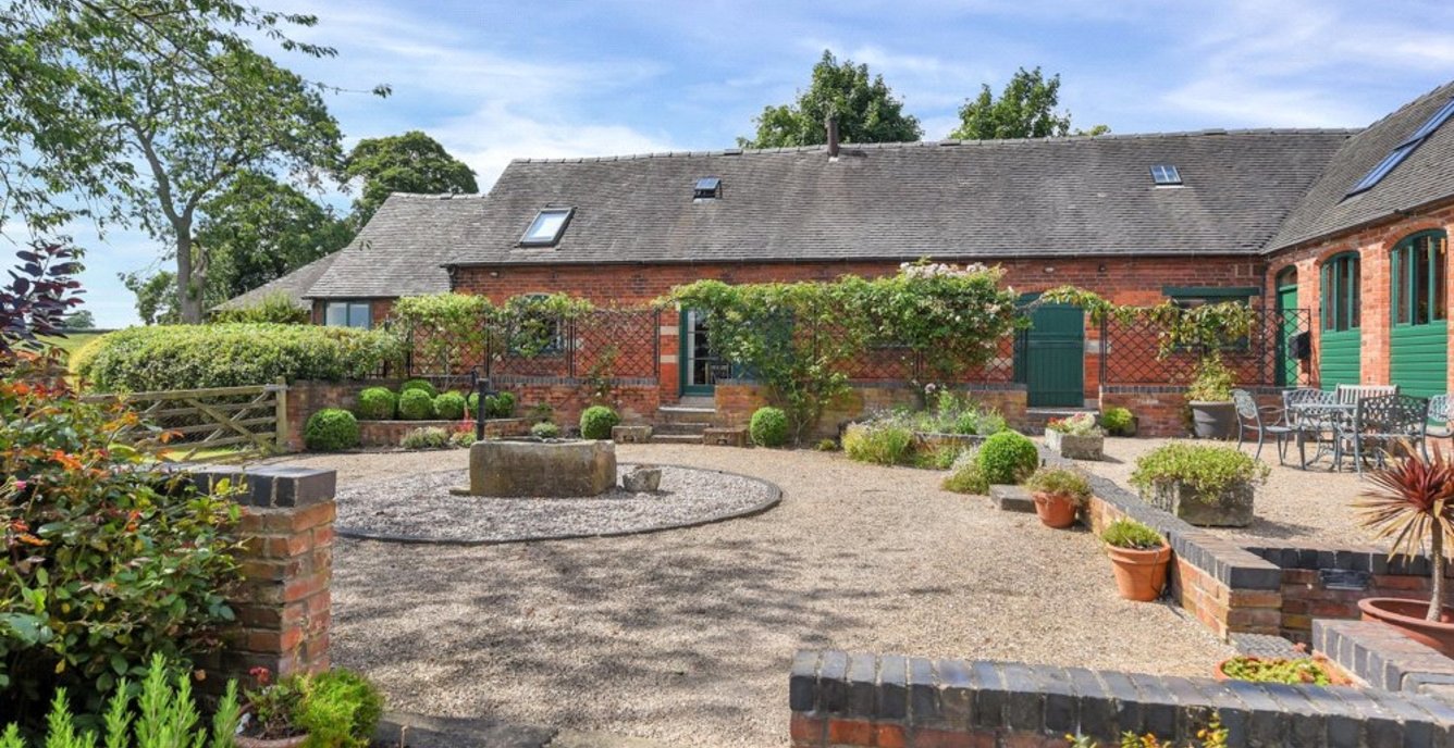 10 bedroom House for sale in Rodsleywood Farm, Rodsley, Ashbourne