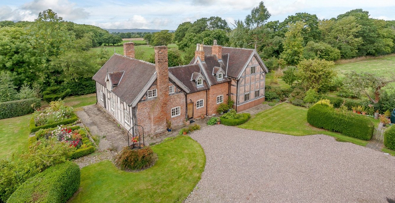 4 bedroom House for sale in Homewood, Scar Lane, Tilston, Malpas