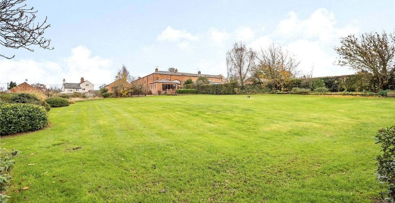 4 bedroom Barn Conversion for sale in 3 Little Barrow Hall Mews, Station Lane, Great Barrow