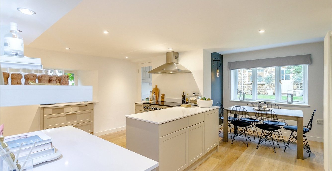 House for sale in 1, The Square, Swalcliffe, Banbury, Oxfordshire, OX15