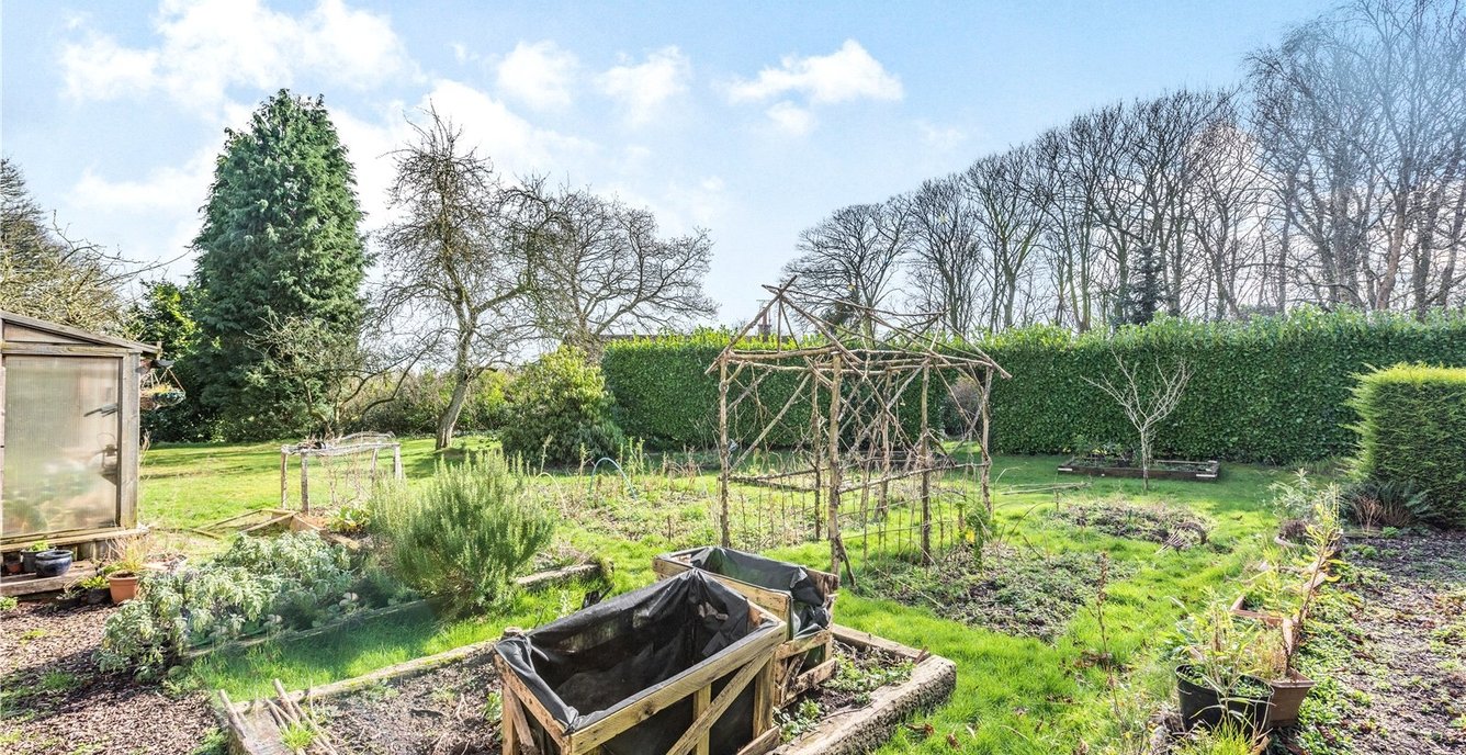 6 bedroom House for sale in The Vicarage, Vicarage Lane, Burton, Neston, Cheshire, CH64 Fisher