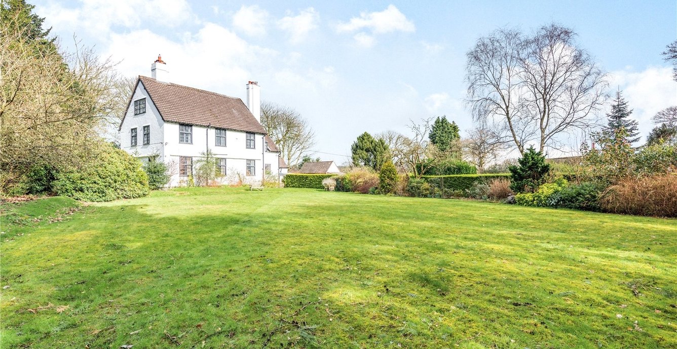 6 bedroom House for sale in The Vicarage, Vicarage Lane, Burton, Neston