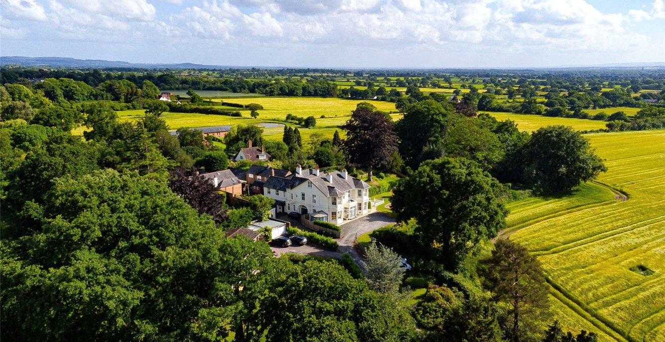 5 bedroom House for sale in Rowton Grange West, Whitchurch Road, Rowton