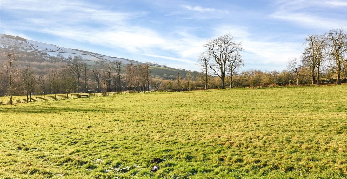 5 bedroom House for sale in White Hall, Whitehough, Chinley, High Peak