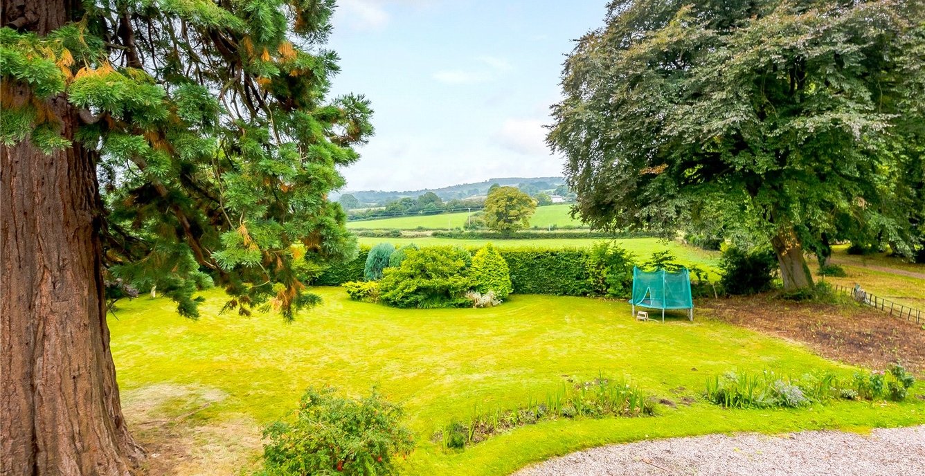 7 bedroom House for sale in Pen Y Wern Hall, Wrexham Road, Pontblyddyn