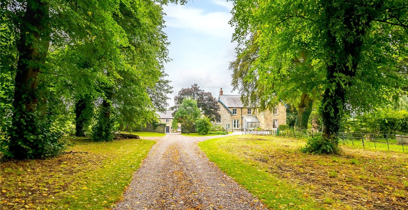 7 bedroom House for sale in Pen Y Wern Hall, Wrexham Road, Pontblyddyn