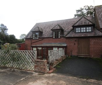 House To Let In The Apple House Shelsley Beauchamp Shelsley Beauchamp Worcester Worcestershire Wr6 Fisher German