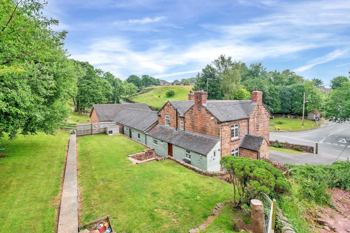 4 bedroom House for sale in The Sneyd, Ashbourne Road, Whiston, Stoke