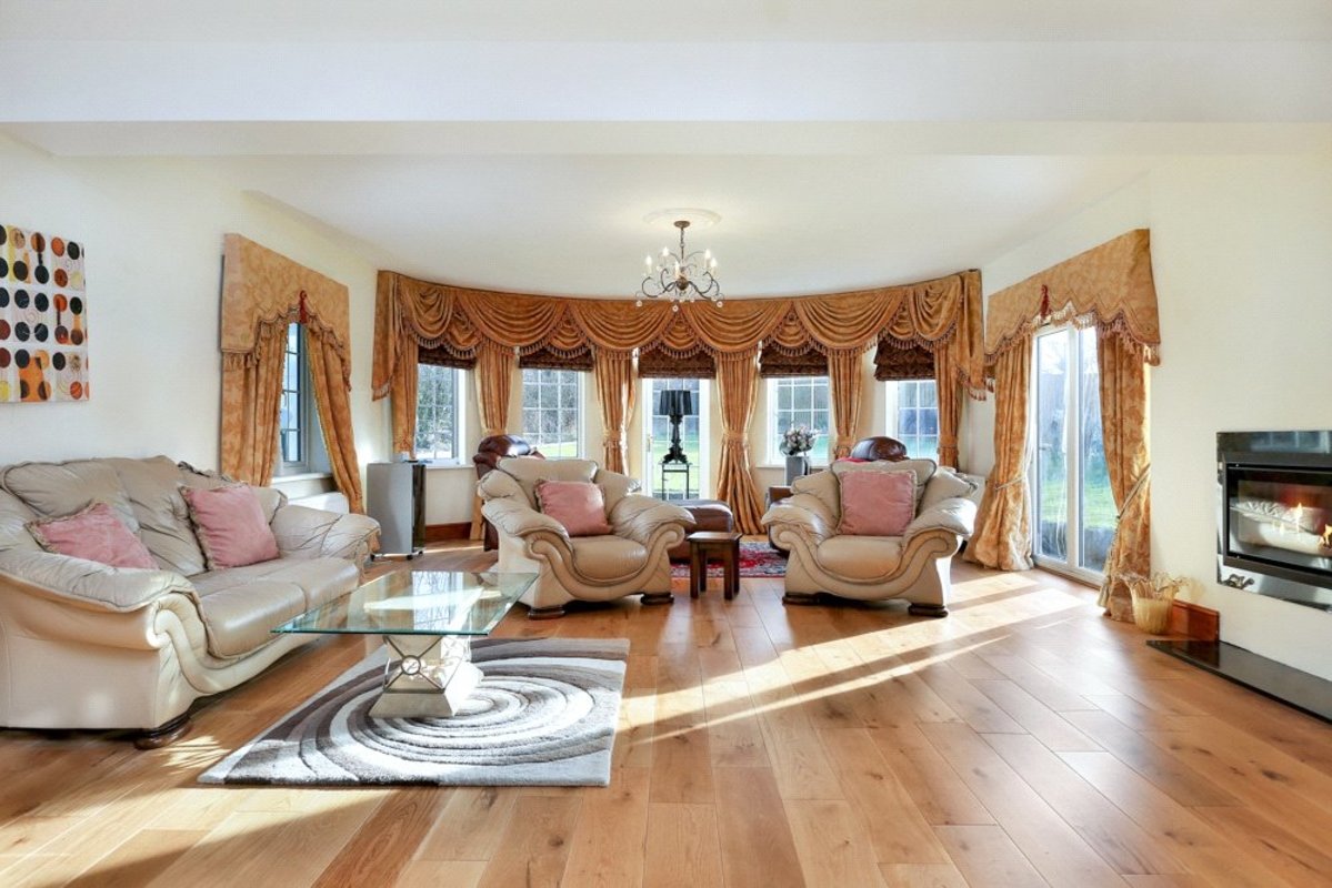 5 bedroom House for sale in Highfields House, 4, Ashby Road, Osgathorpe