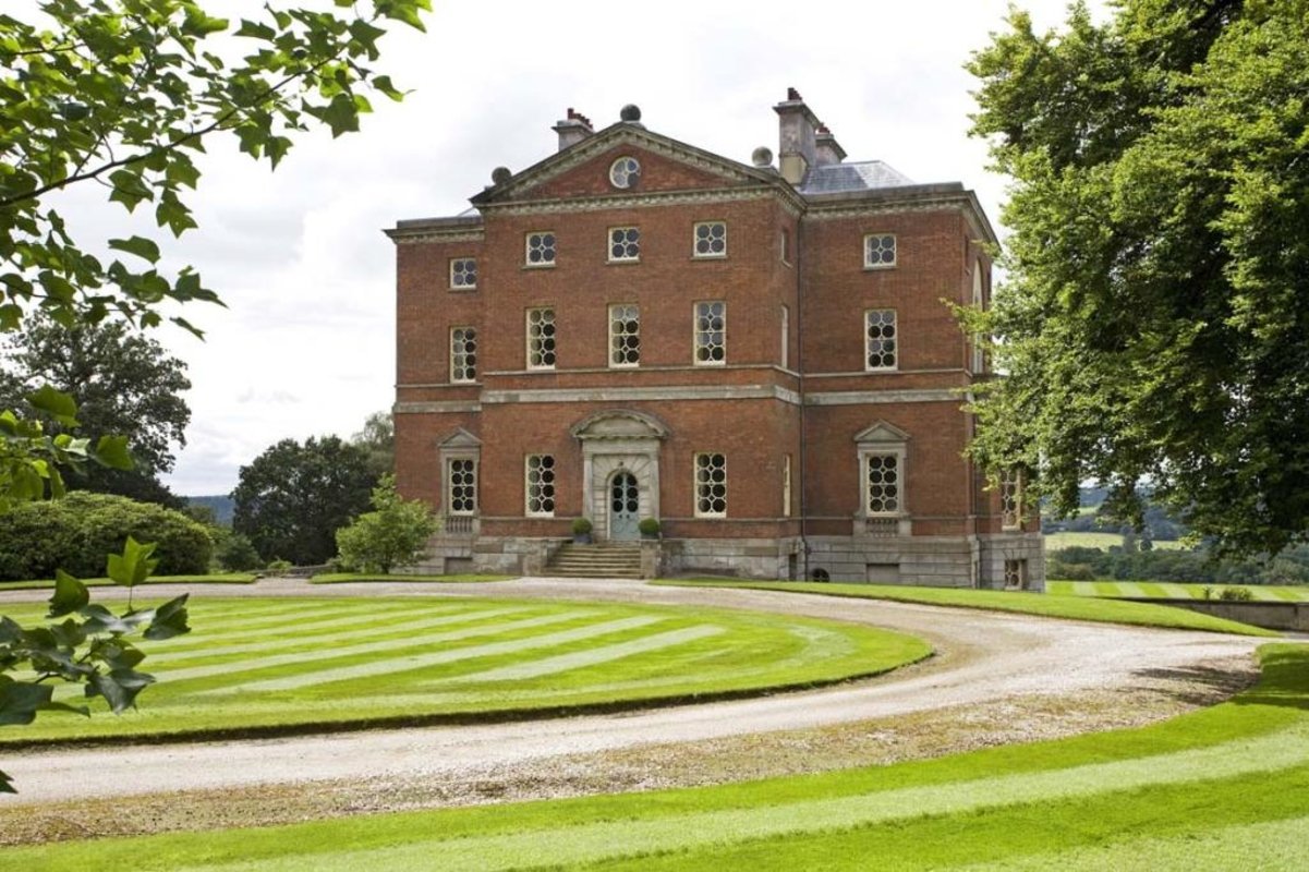 7 bedroom House for sale in Barlaston Hall, Barlaston, Barlaston