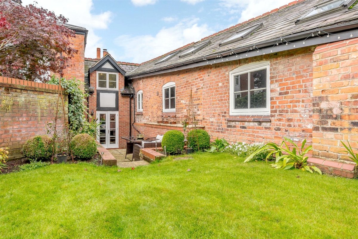 2 bedroom Barn Conversion for sale in 62 The Barn, Bostock Hall
