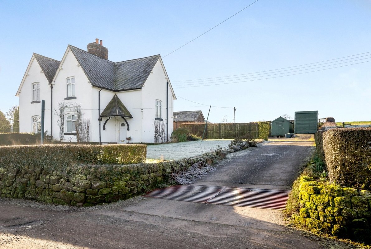 3 bedroom House for sale in Rose Cottage, Bradley in the Moors, Alton