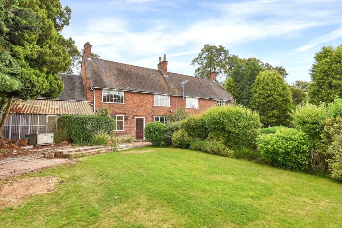 3 bedroom House for sale in Lot 1, 40, Church Street, Netherseal