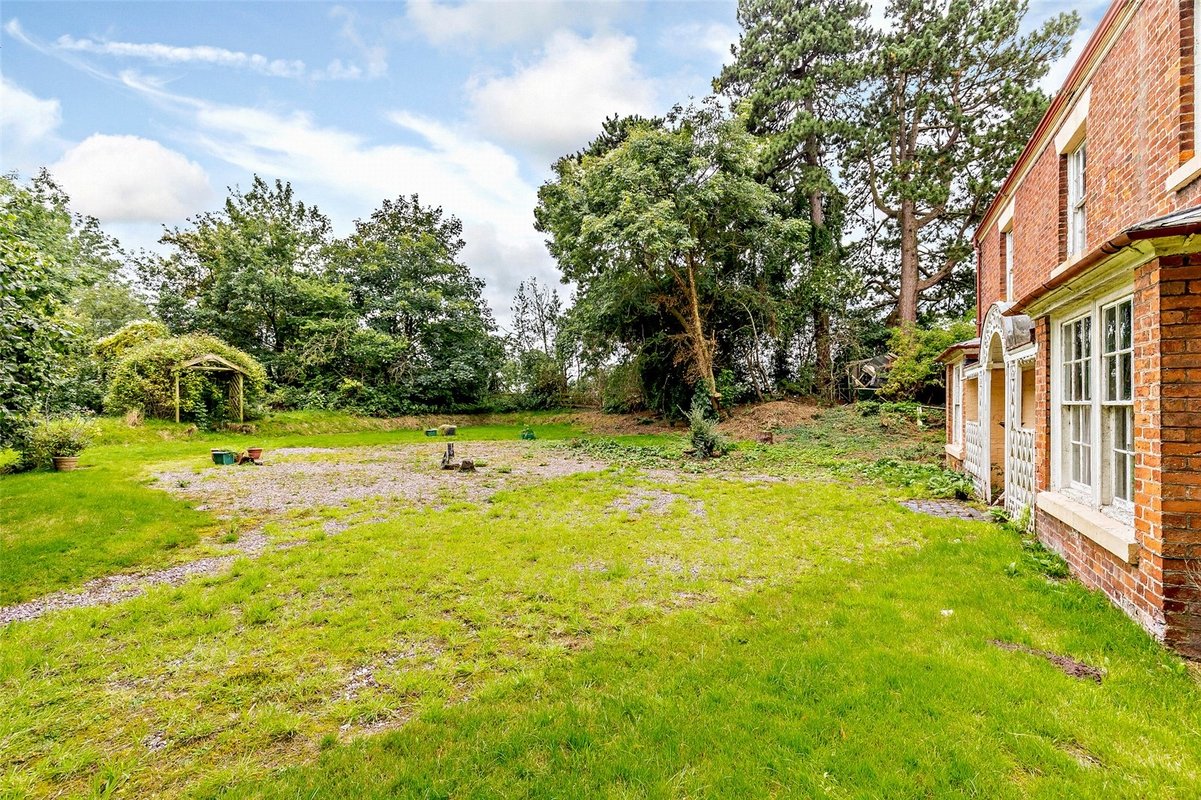 5 bedroom House for sale in Clive House, Clive Back Lane, Winsford