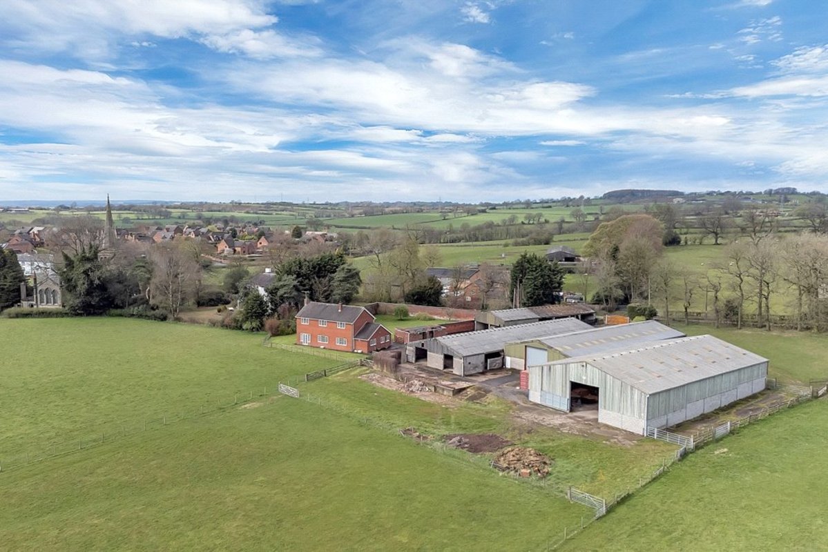 4 bedroom Farm for sale in Green Farm, Cresswell Road, Hilderstone